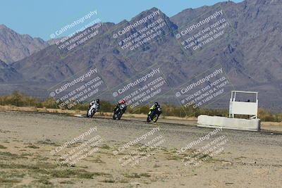 media/Dec-04-2022-CVMA (Sun) [[e38ca9e4fc]]/Race 9 Supersport Middleweight Shootout/